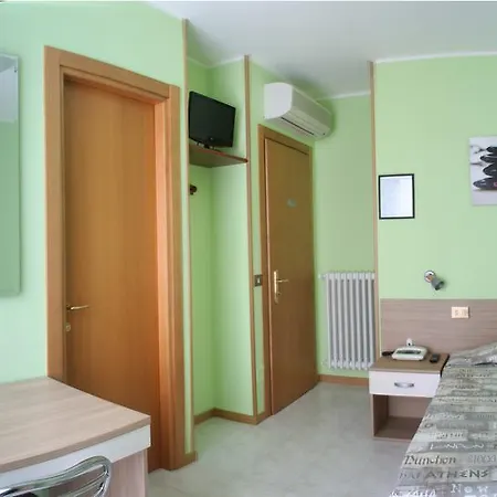 Esperia Hotel