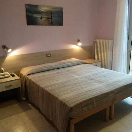 Esperia 3*
