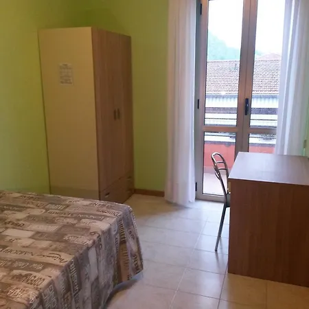Esperia Hotel 3*
